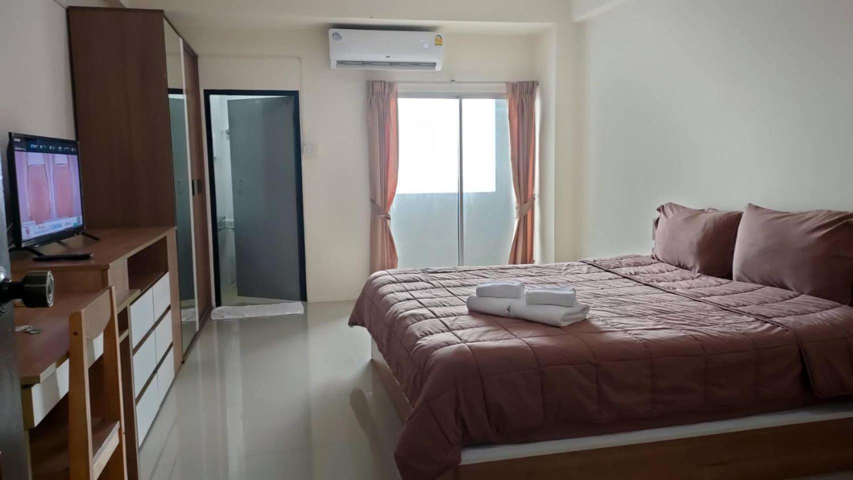 Komol Residence Bangkok Eksteriør billede
