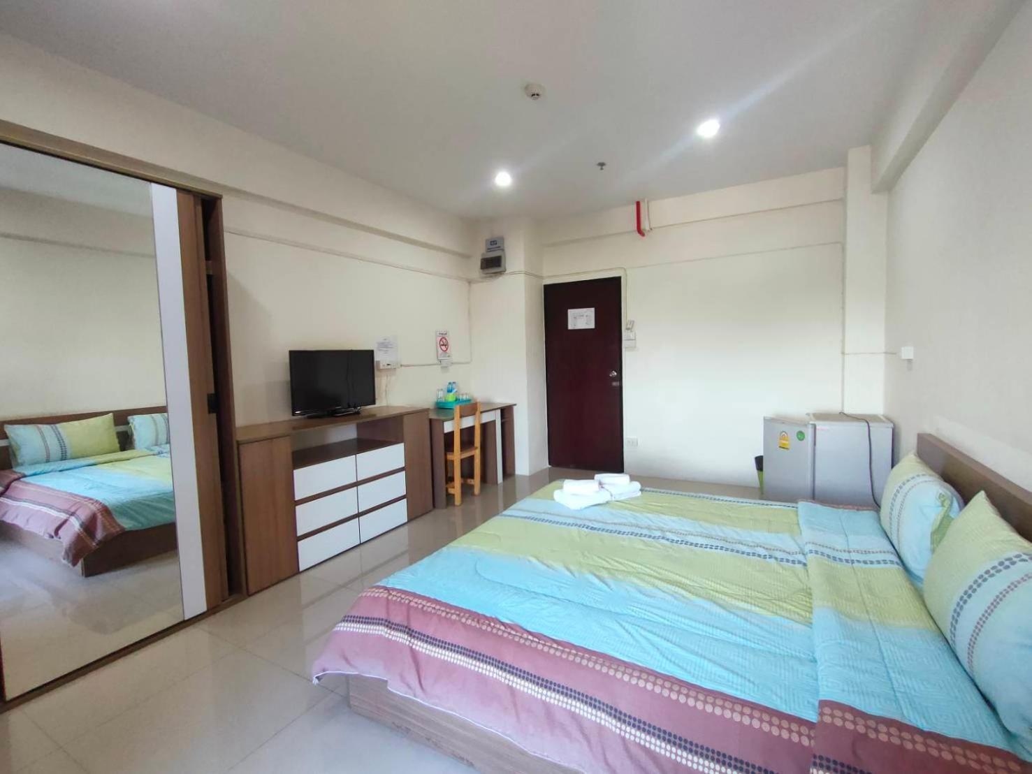 Komol Residence Bangkok Eksteriør billede
