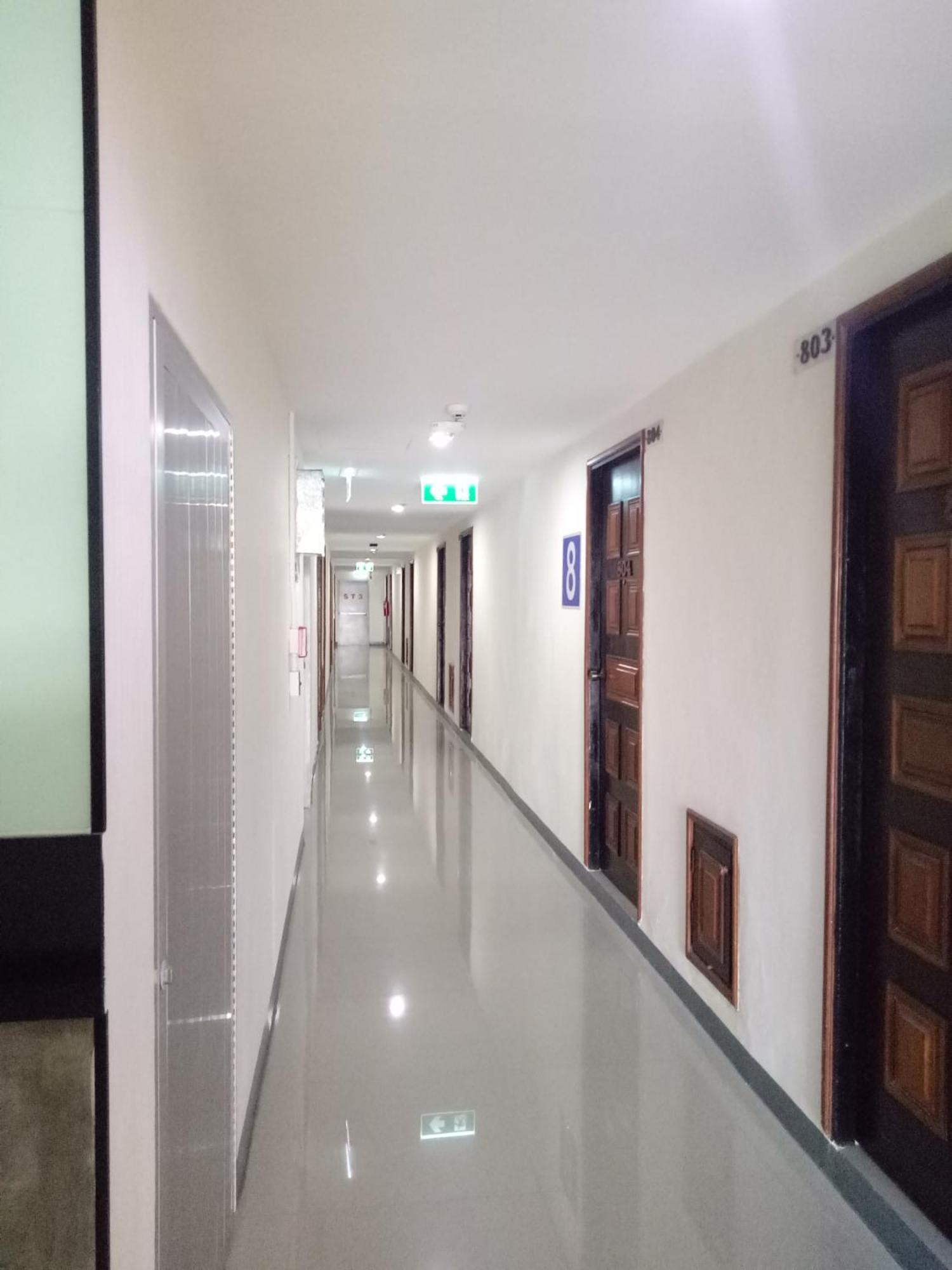 Komol Residence Bangkok Eksteriør billede